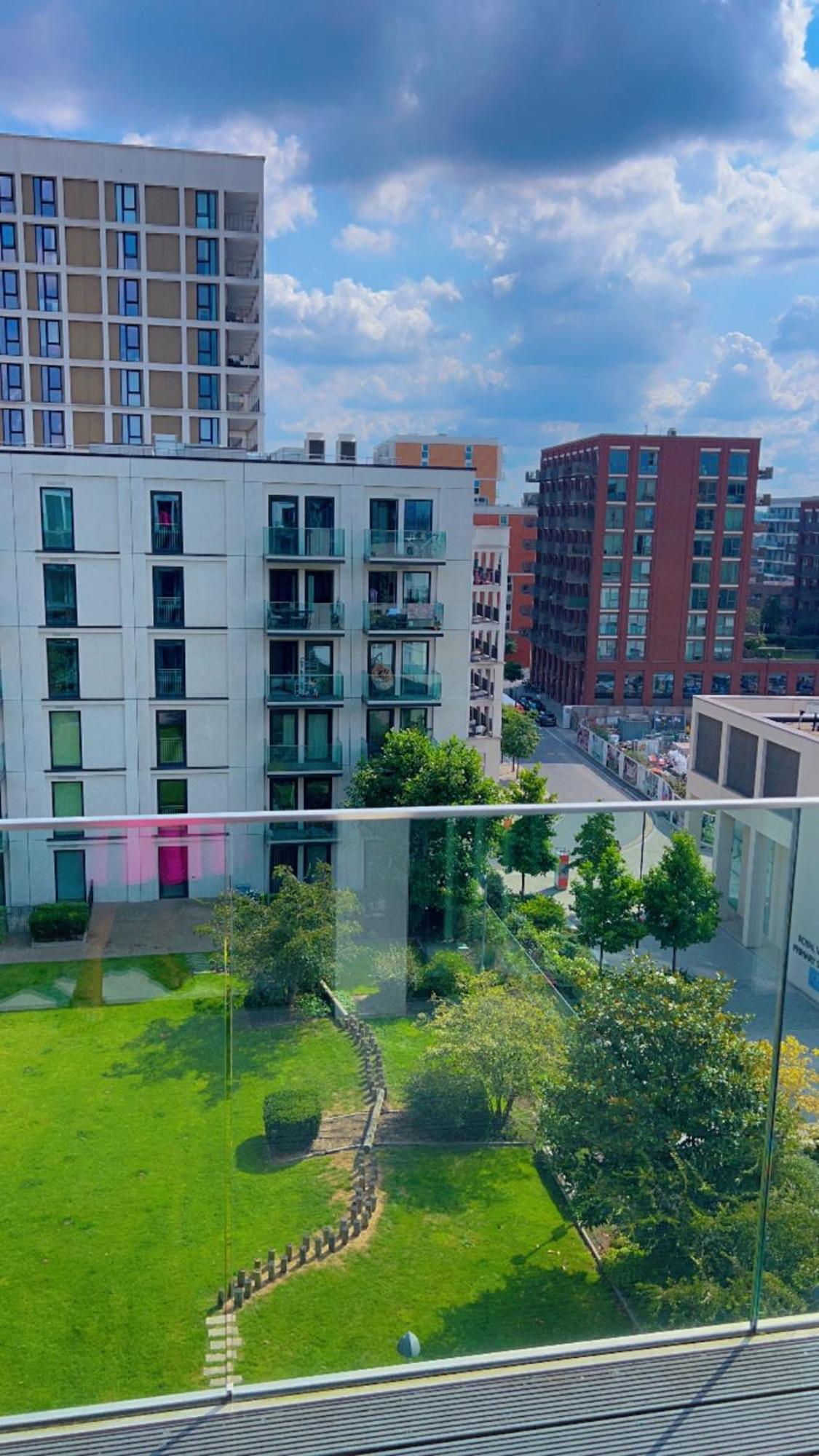 Ds Rentals - Entire 1 Bedroom Apartment London Exterior photo